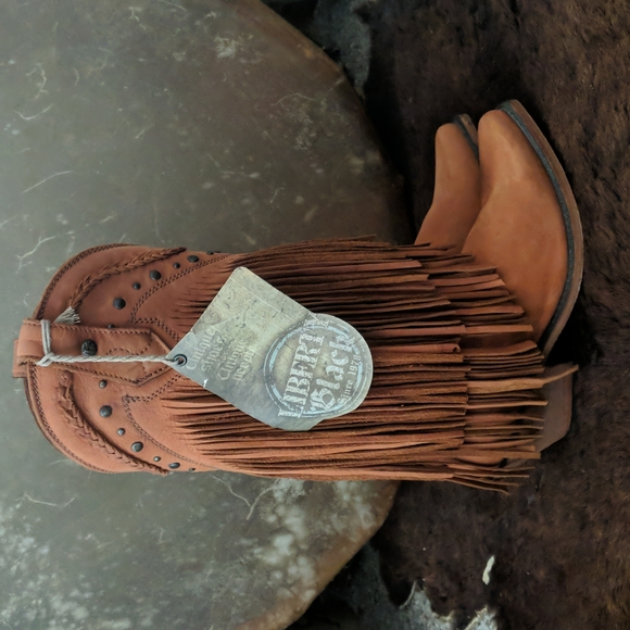 LIBERTY BLACK Vegas Faggio fringed snip toe ladies cowboy western boots sz 7 NWT - Picture 7 of 15